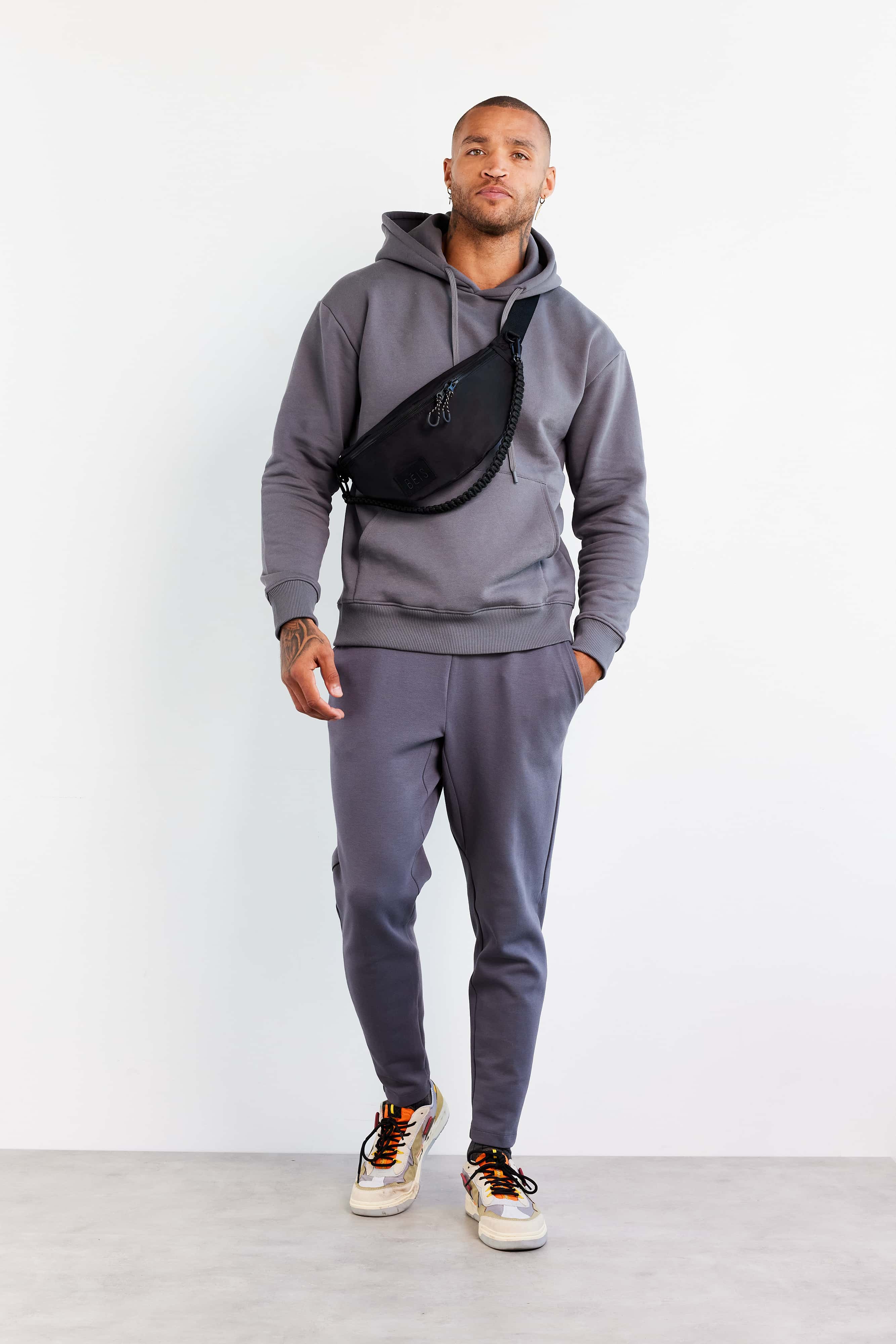 The Sport Pack in Black - Image 2