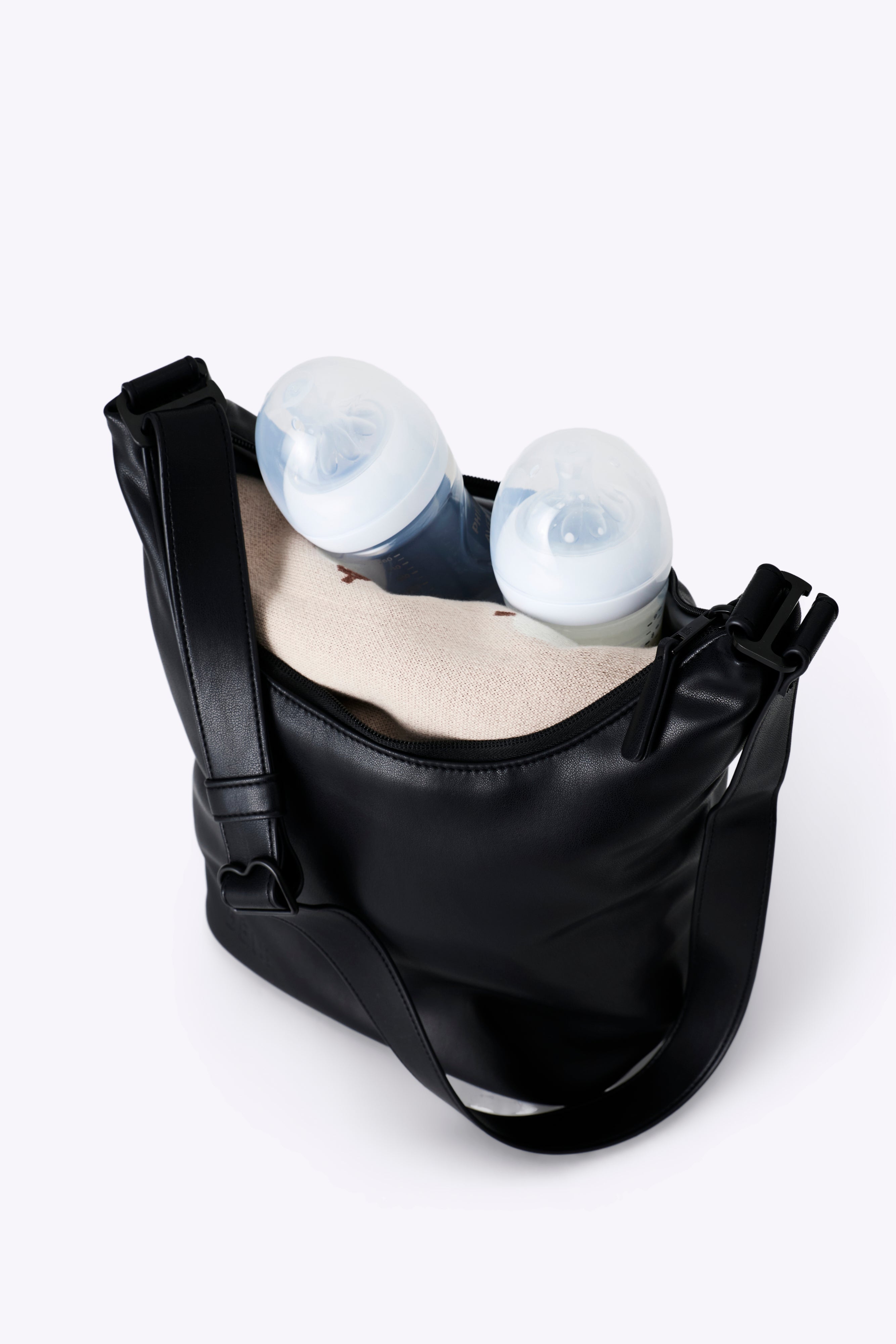 The Bottle Cooler in Black - Image 3