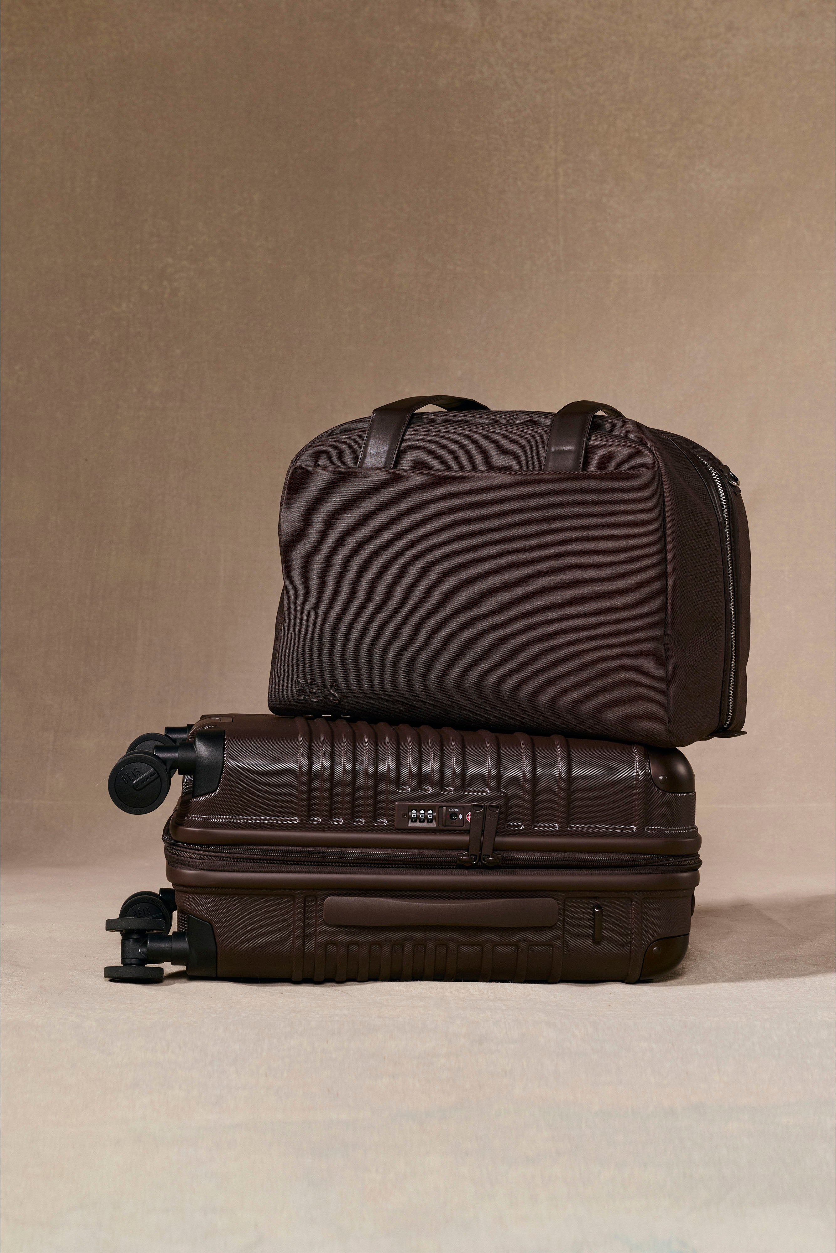 Alternative view of The Hybrid Carry-On Set