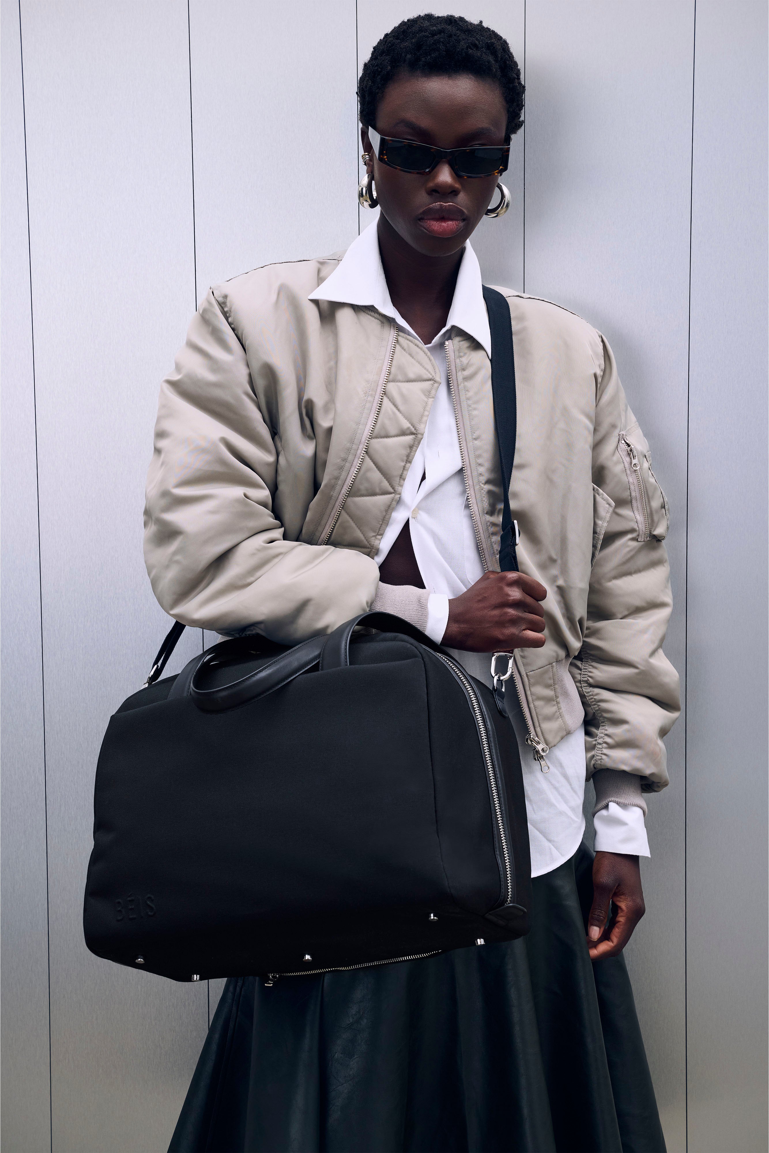 The Duffle in Black - Image 4
