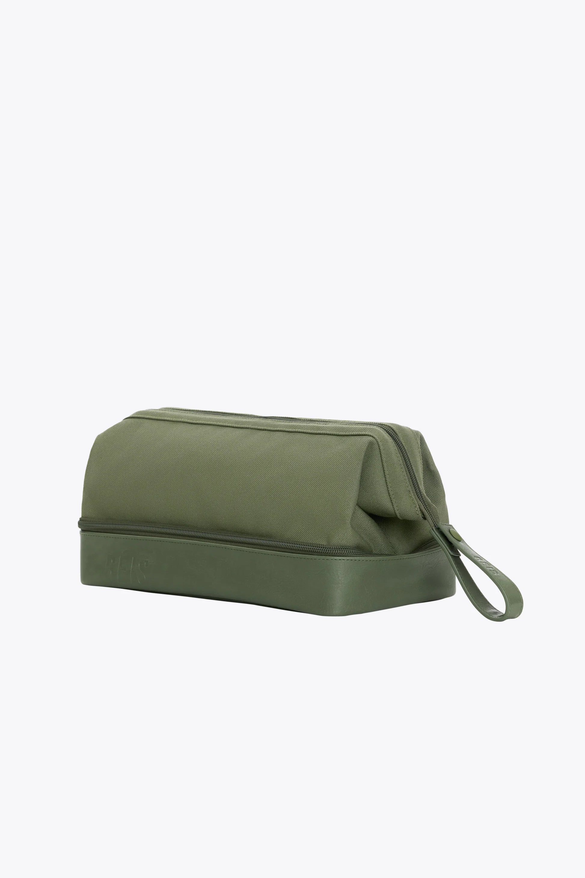 Alternative view of The Dopp Kit in Olive