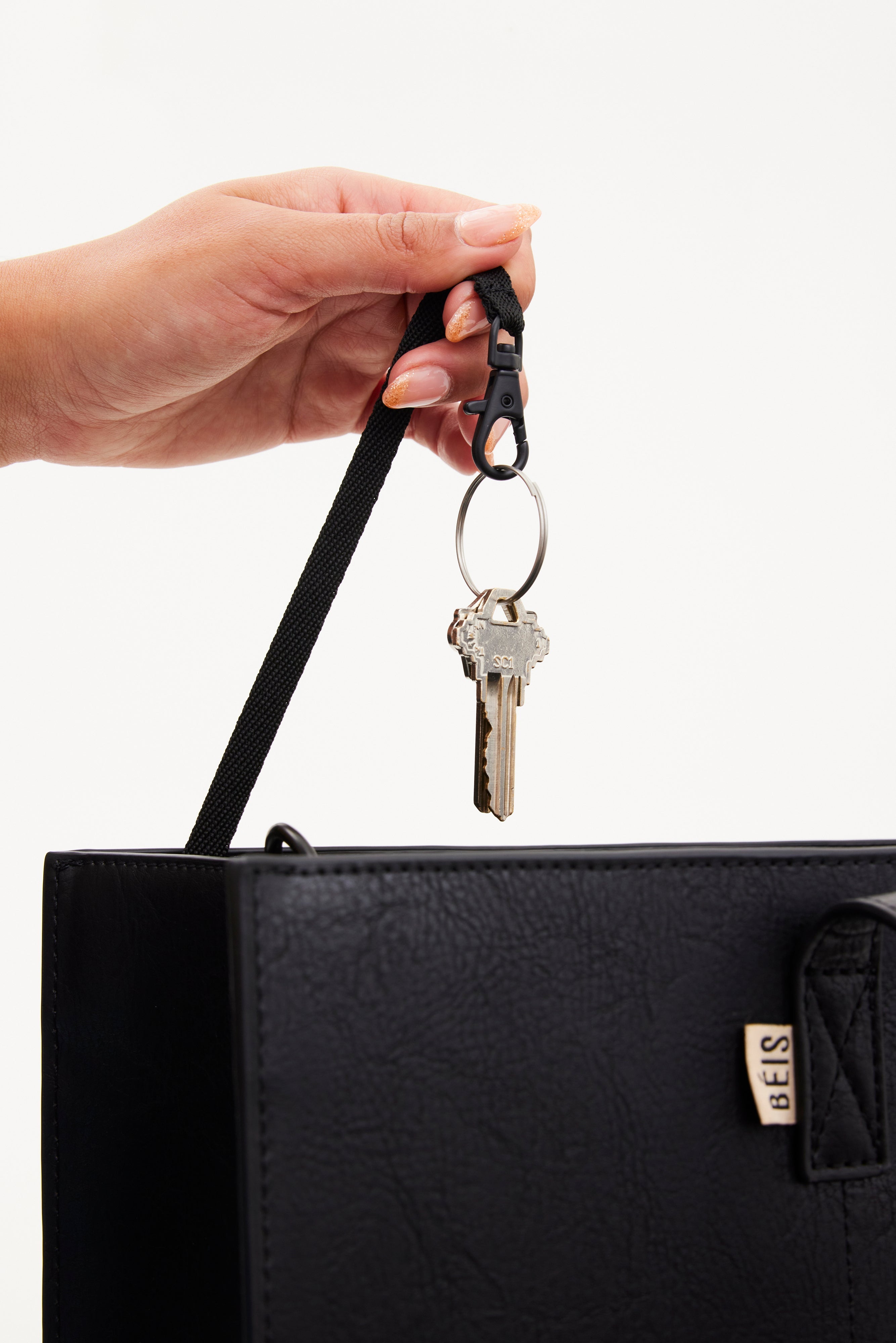 Resale The Large Work Tote in Black - Image 6