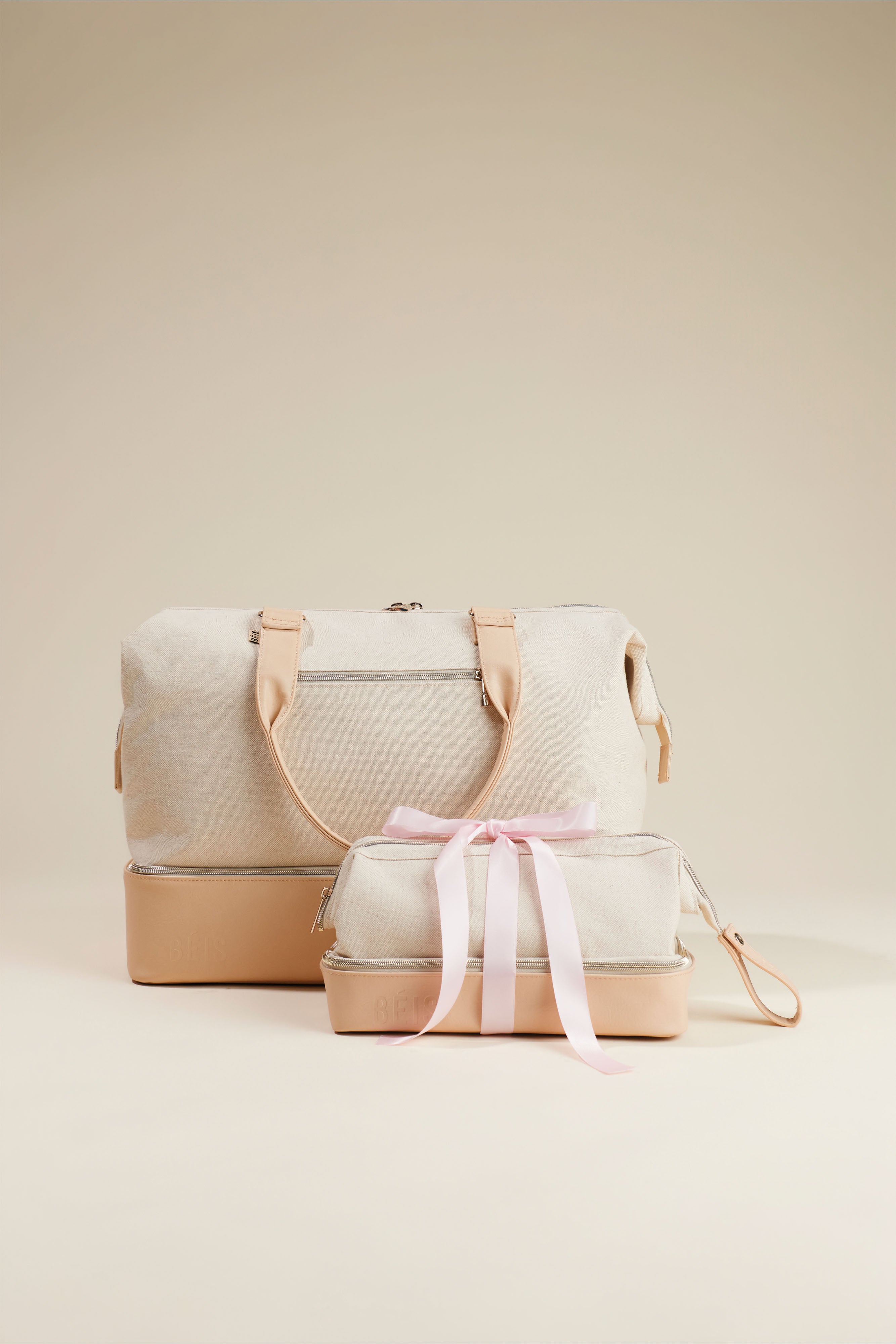 Alternative view of The Weekend Travel Set